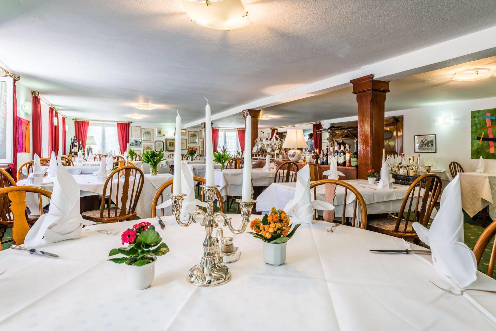 קונסטנץ Hotel Goldener Sternen מראה חיצוני תמונה