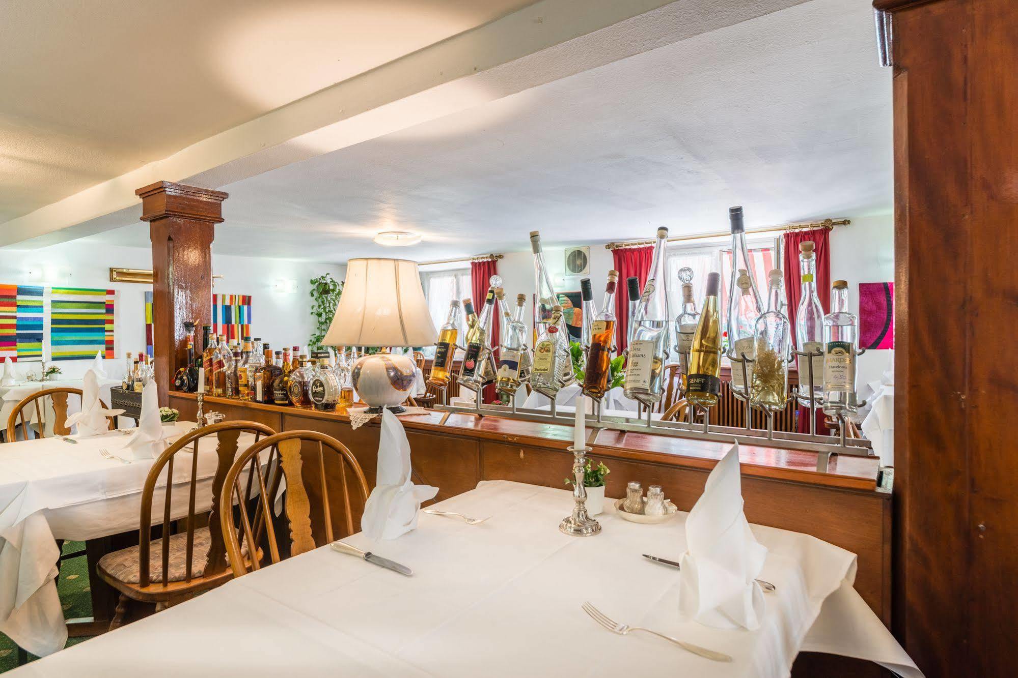 קונסטנץ Hotel Goldener Sternen מראה חיצוני תמונה